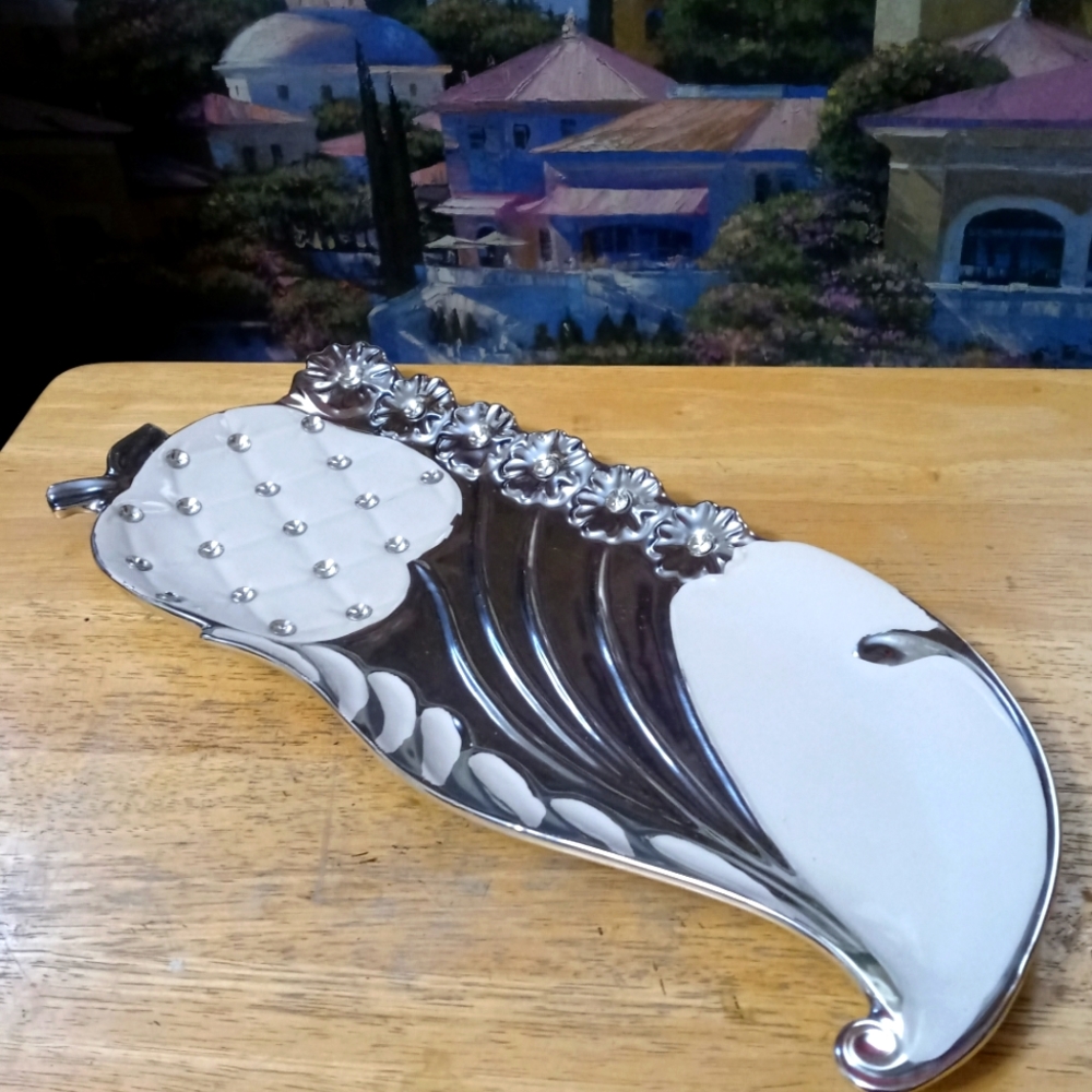 📿Heavy Metal & Rhinestones Trinket Tray. Elegant & Durable,Vintage Like🆕New!⌚